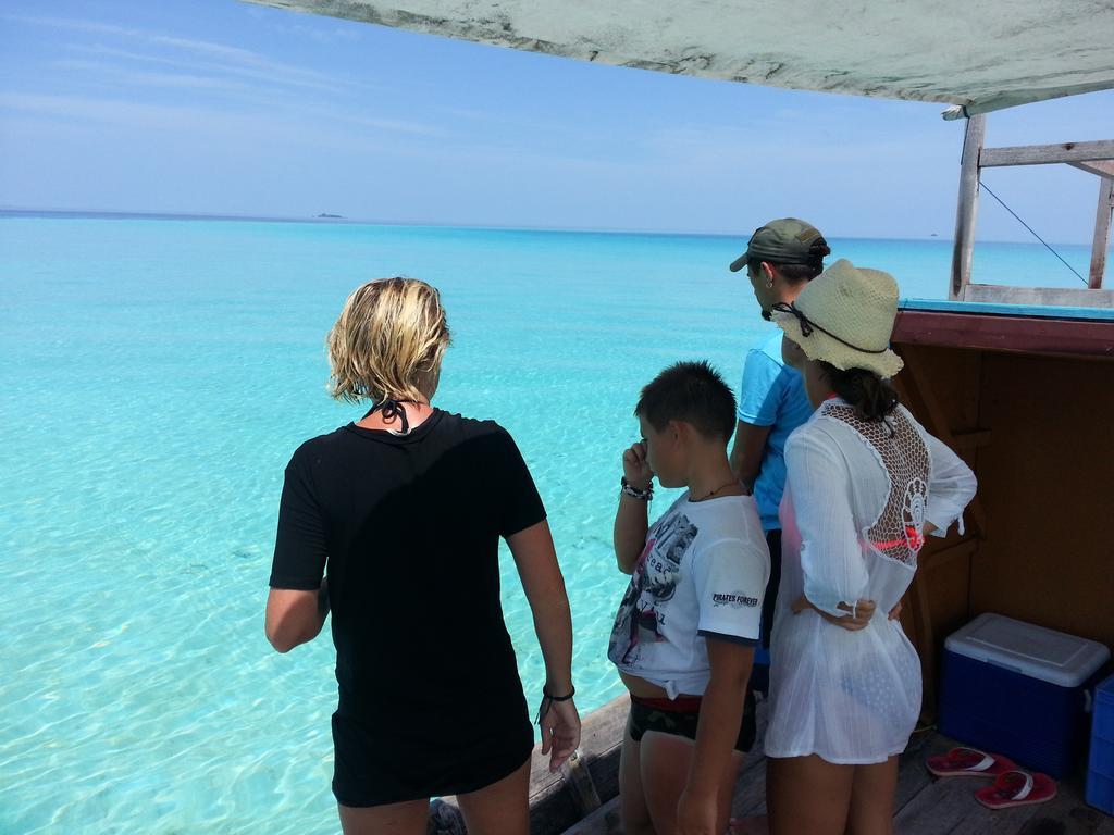 Rip Tide Vacation Inn, K.Guraidhoo 古雷德胡 外观 照片